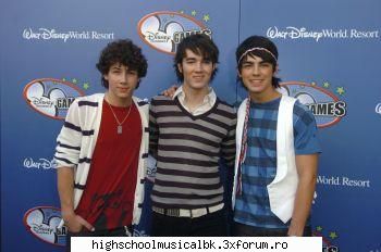 poze cu jonas brothers - ashleylav - camp rock